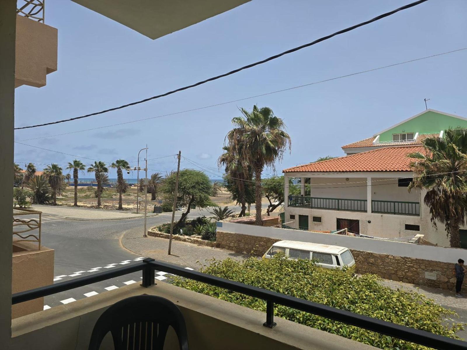 Surf House Cabo Verde Санта Мария Екстериор снимка