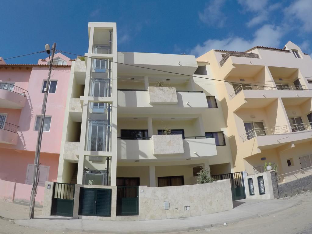 Surf House Cabo Verde Санта Мария Екстериор снимка